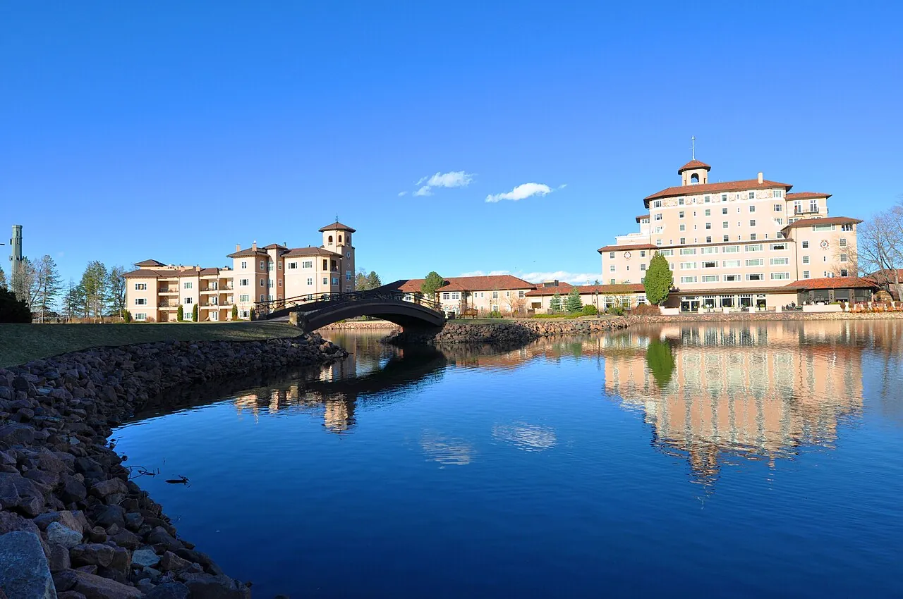 Broadmoor, Colorado, The Broadmoor area is one of Colorado Springs' most prestigious neighborhoods, home to the famous Broadmoor Hotel and surrounded by luxury homes, golf courses, and scenic mountain views.